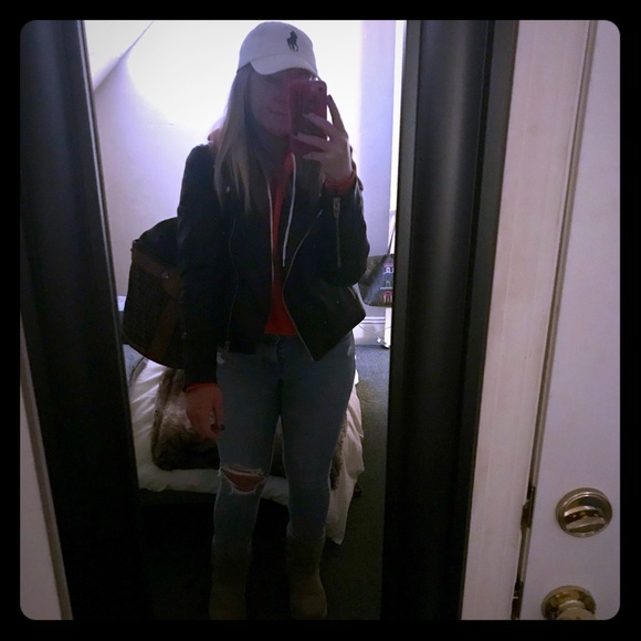 Meet your Posher, B. - Picture 8 of 8